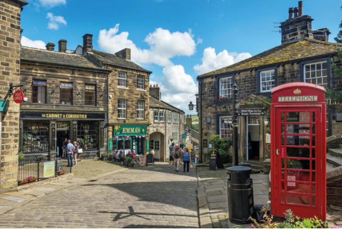 Prince St Cottage - Haworth - Sleeps 4 Экстерьер фото