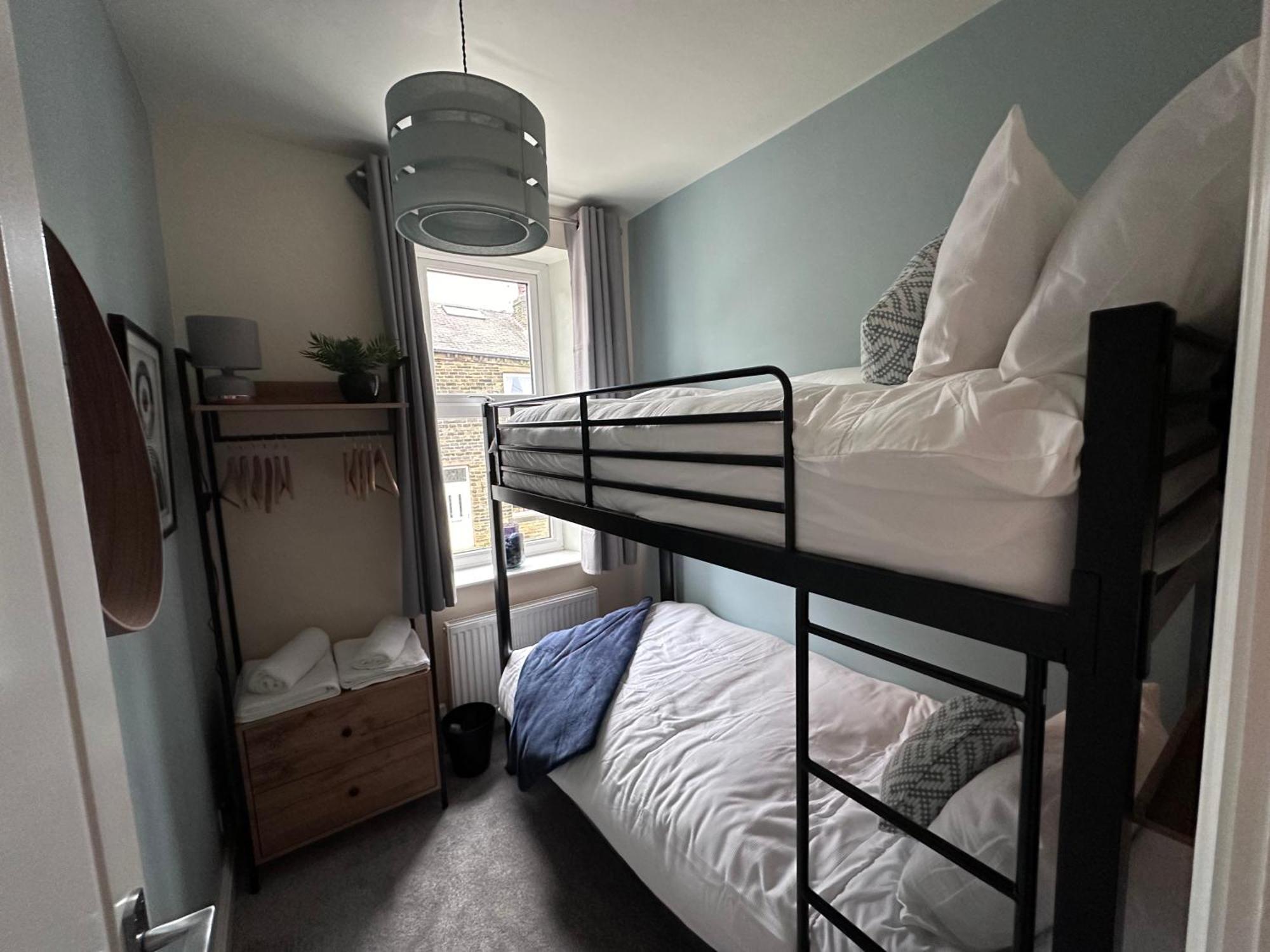 Prince St Cottage - Haworth - Sleeps 4 Экстерьер фото